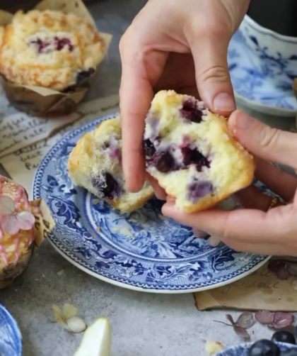 Turkuaz Kitchen Blueberry Muffins