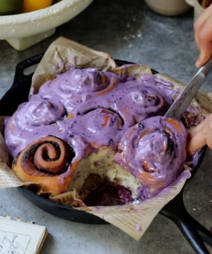 Turkuaz Kitchen Blueberry Roll