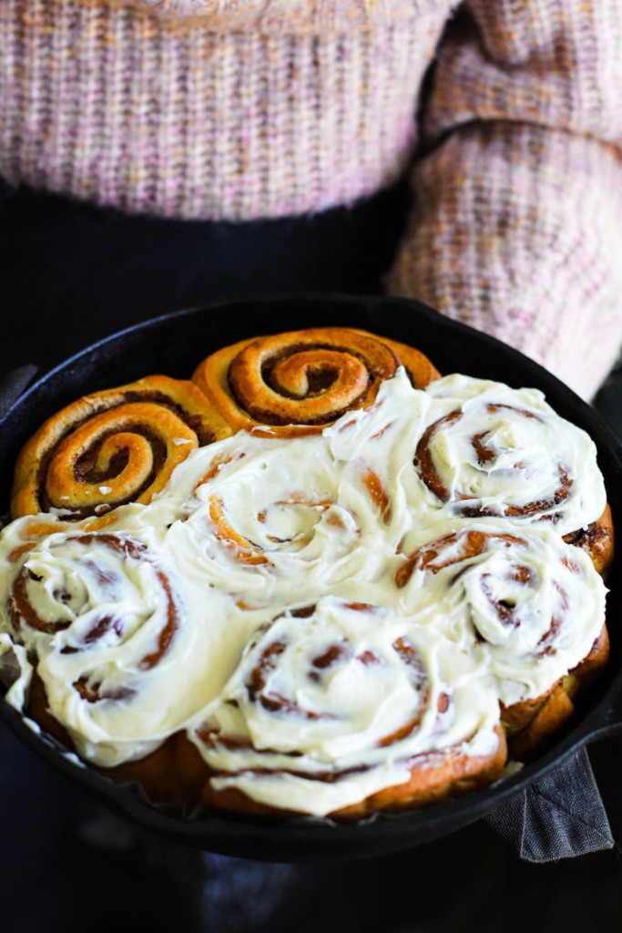 Turkuaz Kitchen Cinnamon Rolls