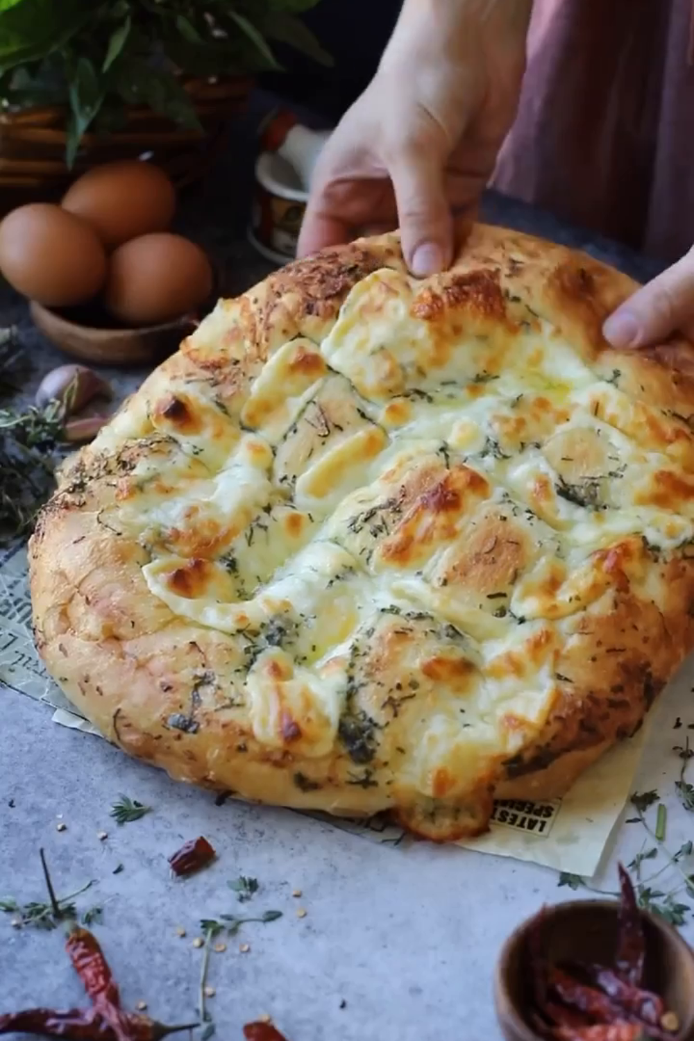 Turkuaz Kitchen Garlic Cheese Bread