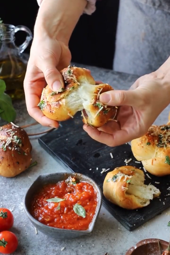 Turkuaz Kitchen Garlic Knots