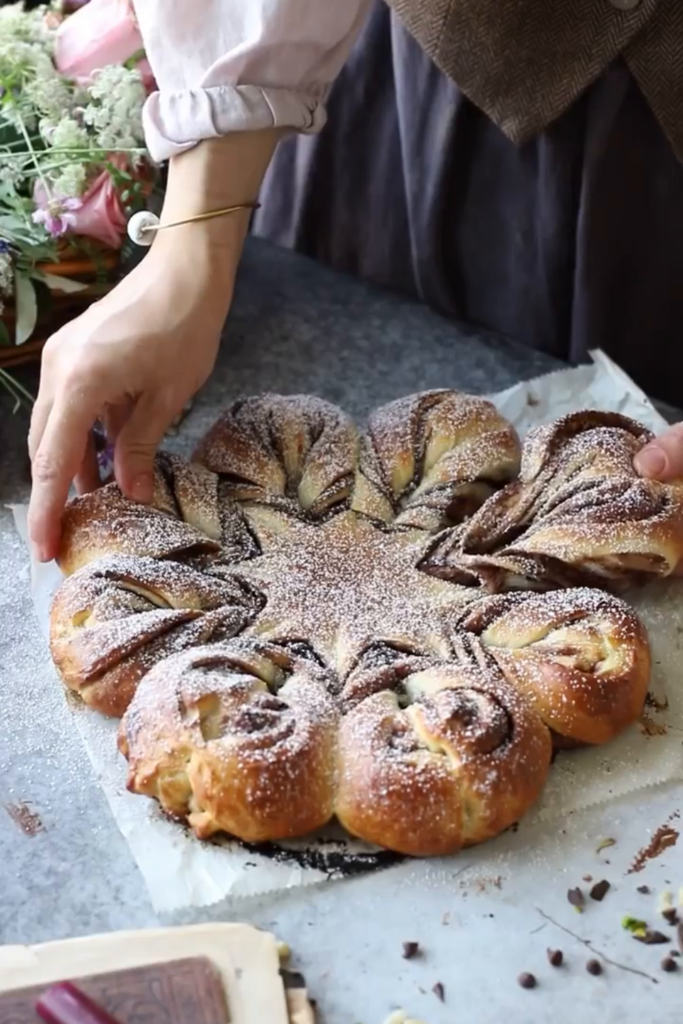 Turkuaz Kitchen Star Bread