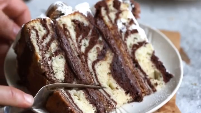 Turkuaz Kitchen Zebra Cake