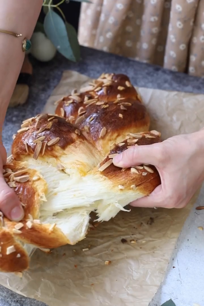 Turkuaz Kitchen Easter Bread